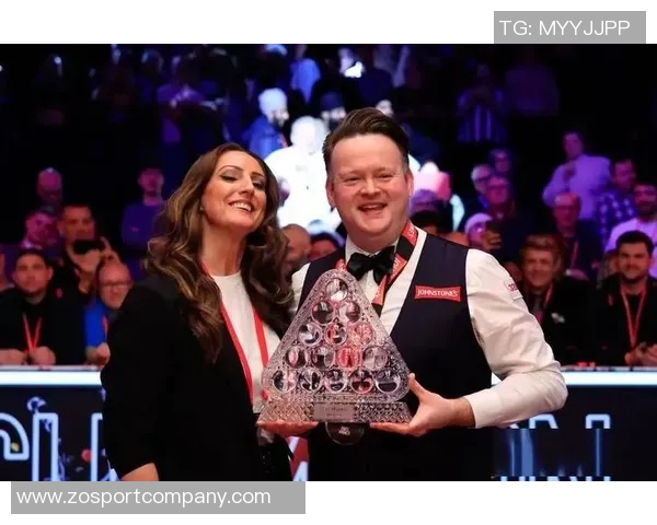 墨菲回忆母亲教诲谈赌博经历直言今天要把心里话说清楚