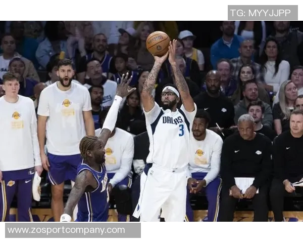 末节崩盘独行侠遭活塞逆转球迷质疑尼科哈里森战术失误 末节崩盘独行侠遭活塞逆转球迷质疑尼科哈里森战术失误