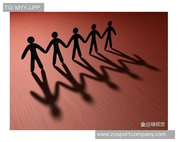 浓眉谈球队精神：信任与竞争并重展现团队凝聚力与斗志