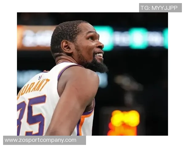 杜兰特盛赞阿门的超快二次起跳与独特风格如同发射台般令人惊叹