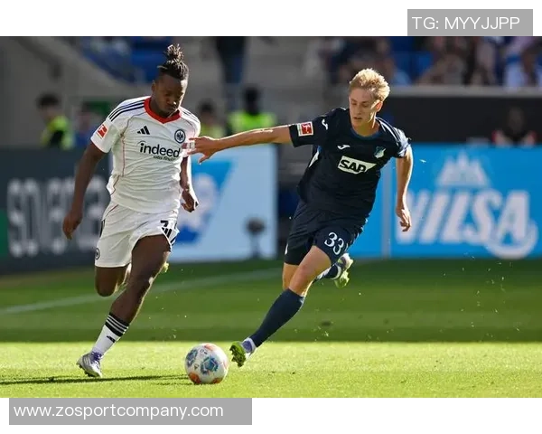 法兰克福正式签约21岁霍芬海姆边锋埃奇古亚布合同有效至2031年6月